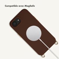 Selencia Coque arrière Rivièra avec MagSafe avec crochets amovibles Apple iPhone 17e / 16e - Choco Brown