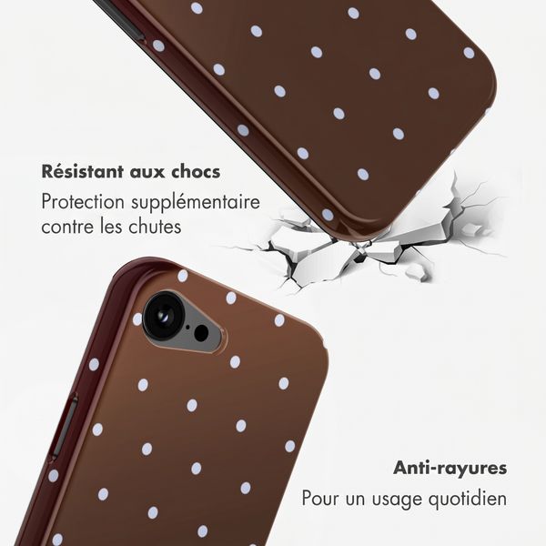 Selencia Coque arrière Vivid avec MagSafe Apple iPhone 17e / 16e - Happy Dots Chocolate
