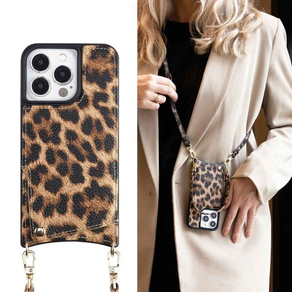 Selencia Coque de télephone Nova avec cordon et porte-cartes Apple iPhone 13 Pro - Leopard