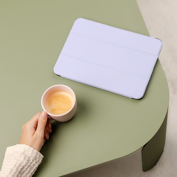 imoshion Coque tablette Trifold Apple iPad 9 (2021) 10.2 pouces / iPad 8 (2020) 10.2 pouces / iPad 7 (2019) 10.2 pouces - Lila