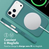 imoshion Coque arrière Color avec cordon amovible et MagSafe Apple iPhone 17 Pro - Vert foncé