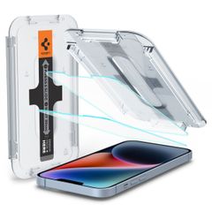 Spigen EZ Fit Glas.tR avec plateau d'installation - 1 pack Apple iPhone 17e / 16e / 14 / 13 / 13 Pro
