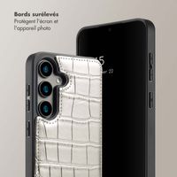 Selencia Coque de télephone Nova Croco avec cordon et porte-cartes Samsung Galaxy S24 - Argent