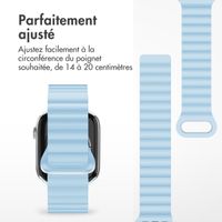 imoshion Bracelet en silicone magnétique Apple Watch | 38/40/41/42 mm - Bleu & Blanc