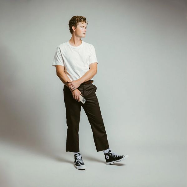 Nomad Coque Rugged Apple iPhone 16 Pro - Desert