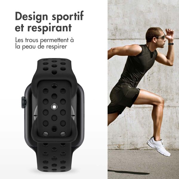 imoshion Bracelet Sport⁺ en silicone Apple Watch | 44/45/46/49 mm - Taille M/L - Noir