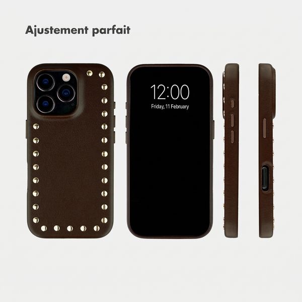 Selencia Coque arrière Studs avec MagSafe Apple iPhone 16 Pro - Cacao Crush