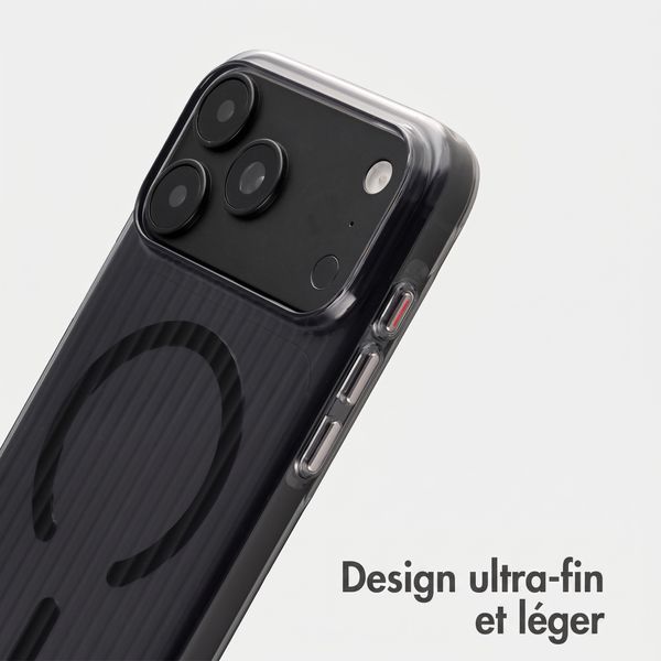 Accezz Coque arrière Lite avec MagSafe | Fluted | Apple iPhone 18 Pro / 17 Pro - Noir