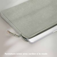 Selencia Pochette ordinateur Corduroy 13-14 pouces - Pistache Cream