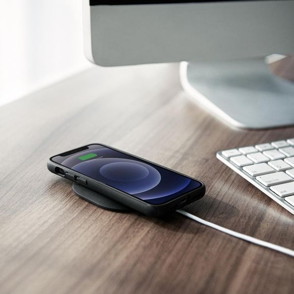 Spigen Coque arrière MagSafe Armor Apple iPhone 12 (Pro) - Noir