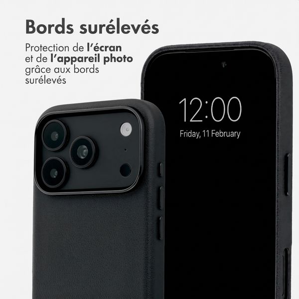 Accezz Coque arrière en cuir avec MagSafe Apple iPhone 18 Pro / 17 Pro - Onyx Black