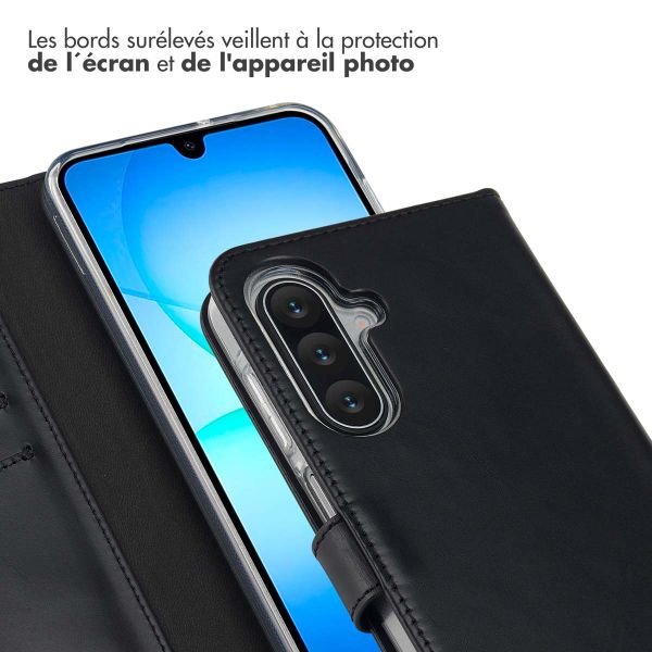 Selencia Étui portefeuille en cuir véritable Samsung Galaxy A17 (5G) / (4G) - Noir