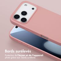 Selencia Coque silicone avec cordon amovible Apple iPhone 17 Pro - Sand Pink