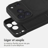 imoshion Coque Couleur avec MagSafe Apple iPhone 18 Pro Max / 17 Pro Max - Noir