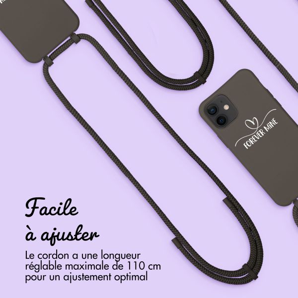 Coque Color MagSafe avec cordon amovible et photo et/ou texte personnalisés Apple iPhone 12 (Pro) - Petit cœur orné