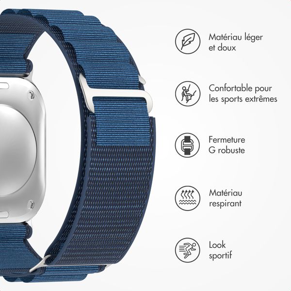 Accezz Bracelet en nylon Alpine Apple Watch | 44/45/46/49 mm - Dark Blue