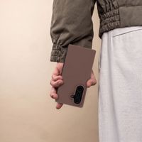 Accezz Coque Liquid Silicone Samsung Galaxy Z Fold 8 Ultra - New Tea Brown