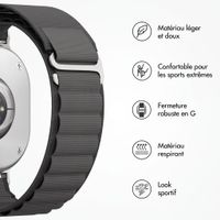 Accezz Bracelet en nylon Alpine Samsung Galaxy Watch 9 (40/44mm) / Watch 8 (40/44mm) / Classic (46mm) - Noir