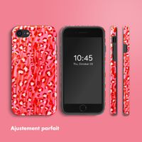 Selencia Coque arrière Vivid Apple iPhone SE (2022 / 2020) / 8 / 7 - Wild Spots Lipstick