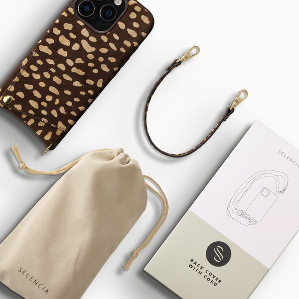 Selencia Nova coque arrière en cuir véritable avec porte-cartes Apple iPhone 16 Pro - Fawn Chic