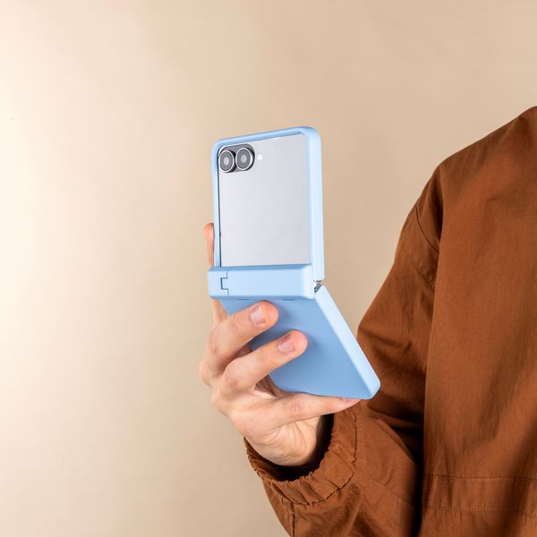 imoshion Color Backcover avec support Samsung Galaxy Z Flip 8 - Bleu clair