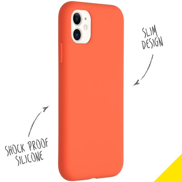 Accezz Coque Liquid Silicone Apple iPhone 11 - Nectarine