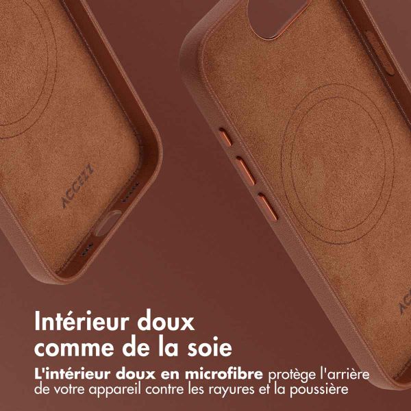 Accezz Coque arrière en cuir avec MagSafe Apple iPhone 17e / 16e - Sienna Brown