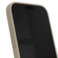 iDeal of Sweden Coque Silicone Apple iPhone 15 Pro - Beige