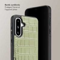 Selencia Coque de télephone Nova Croco avec cordon et porte-cartes Samsung Galaxy A36 / A56 - Sage Green