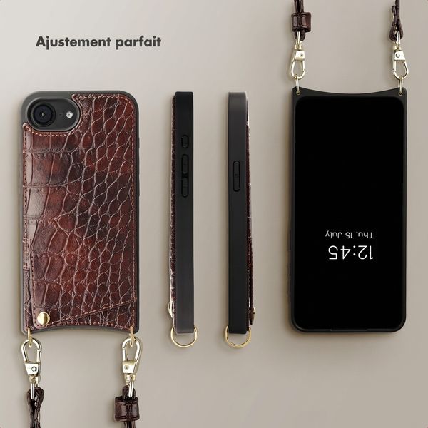 Selencia Coque de télephone Nova Croco avec cordon et porte-cartes Apple iPhone 17e / 16e - Burgundy