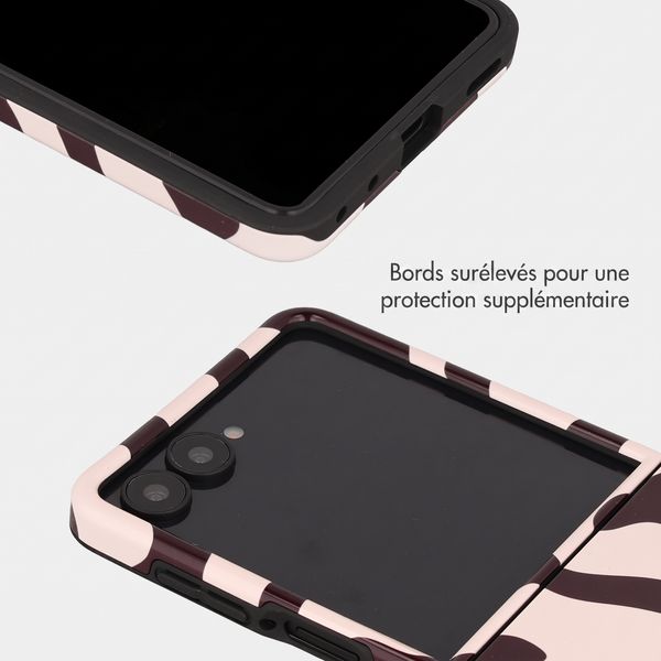Selencia Coque arrière Vivid avec MagSafe Samsung Galaxy Z Flip 8 - Art Wave Black