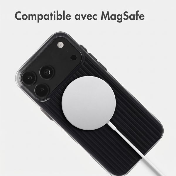 Accezz Coque arrière Lite avec MagSafe | Fluted | Apple iPhone 18 Pro Max / 17 Pro Max - Noir