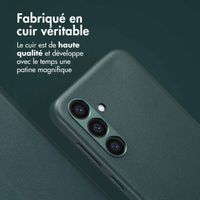 Accezz Étui de télephone portefeuille en cuir 2-en-1 avec MagSafe Samsung Galaxy S24 - Cedar Green