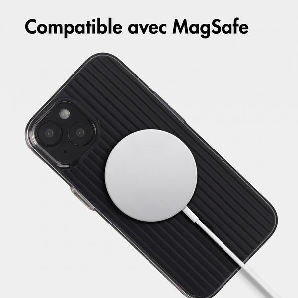 Accezz Coque arrière Lite avec MagSafe | Fluted | Apple iPhone 15 - Noir