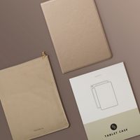 Selencia Coque tablette Riva Apple iPad 9 (2021) 10.2 pouces / iPad 8 (2020) 10.2 pouces / iPad 7 (2019) 10.2 pouces - Beige