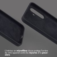 Accezz Coque Liquid Silicone avec MagSafe Samsung Galaxy A36 / A56 - Noir