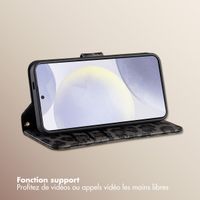 Selencia Étui de télephone portefeuille imprimé léopard Sabi Samsung Galaxy S25 / S24 - Midnight Black