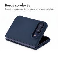 Accezz Coque Liquid Silicone avec MagSafe Apple iPhone Duo - Bleu foncé