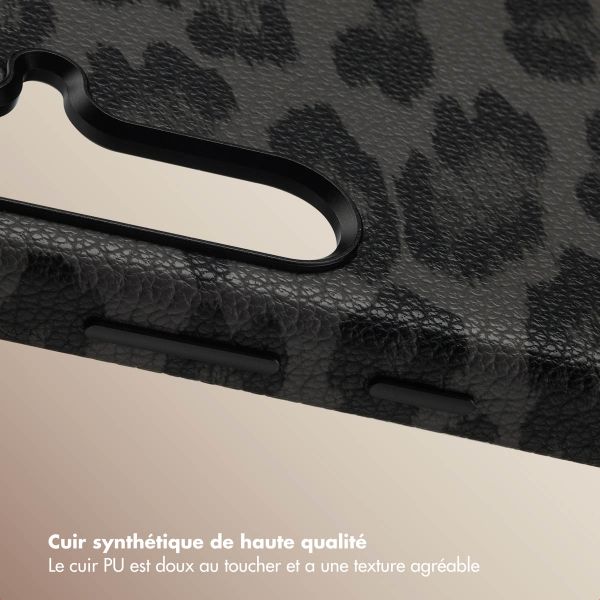 Selencia Coque Sabi imprimé panthère avec MagSafe Samsung Galaxy S24 - Midnight Black