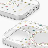 iDeal of Sweden Coque Clear MagSafe Apple iPhone 17e / 16e / 15 / 14 / 13 - Petite Floral