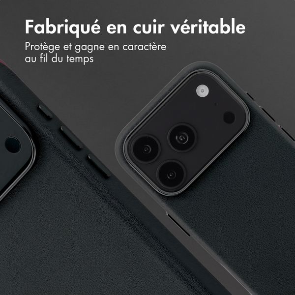 Accezz Coque arrière en cuir avec MagSafe Apple iPhone 18 Pro / 17 Pro - Onyx Black