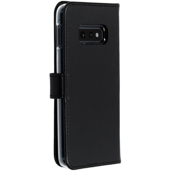 Selencia Étui portefeuille en cuir véritable Samsung Galaxy S10e - Noir