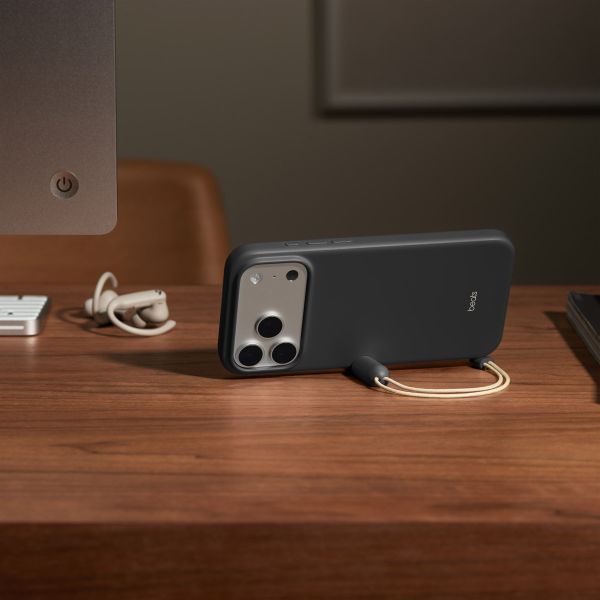 Beats Coque avec support avec MagSafe et contrôle de caméra Apple iPhone 17 Pro Max - Granite Gray
