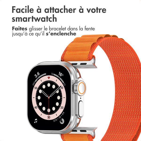 Accezz Bracelet en nylon Alpine Apple Watch | 44/45/46/49 mm - Orange