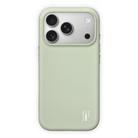 iDeal of Sweden Coque en silicone avec MagSafe Apple iPhone 17 Pro - Sage Green
