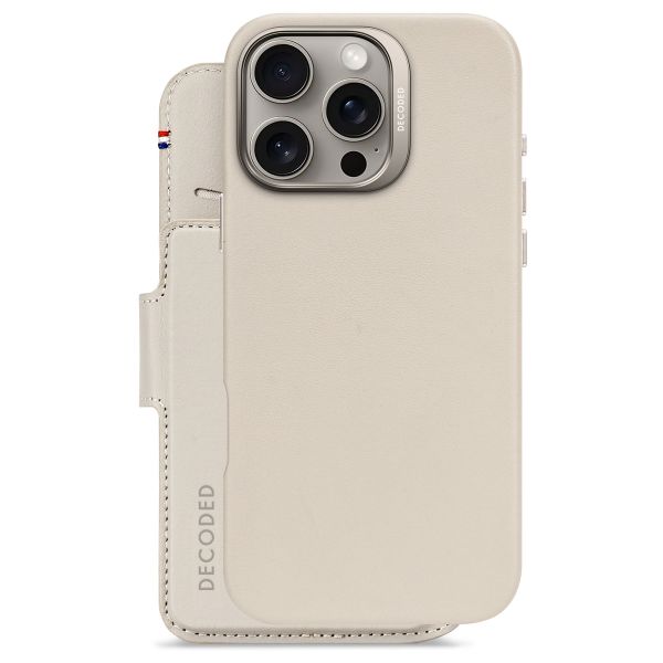 Decoded Portefeuille détachable 2 en 1 en cuir MagSafe Apple iPhone 16 Pro Max - Clay