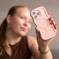 Selencia Coque arrière Wavy avec MagSafe Apple iPhone 14 Pro - Soft Pink