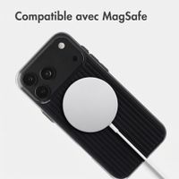 Accezz Coque arrière Lite avec MagSafe | Fluted | Apple iPhone 18 Pro Max / 17 Pro Max - Noir