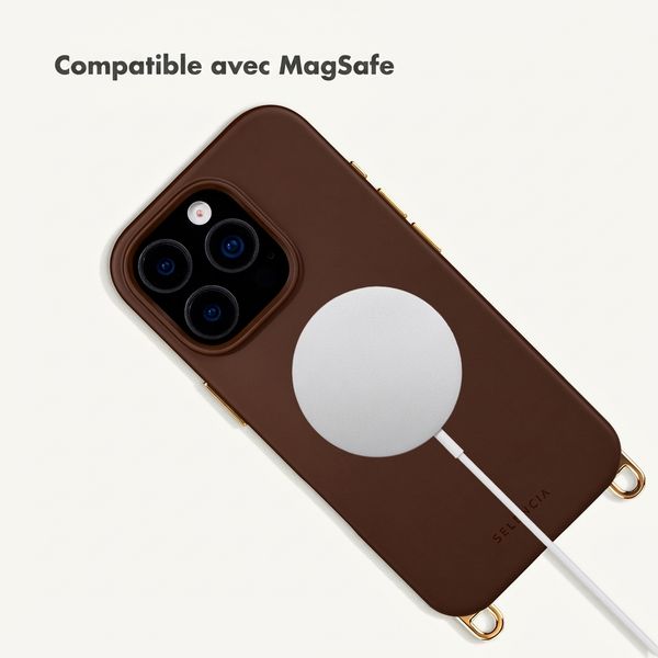 Selencia Coque arrière Rivièra avec MagSafe avec crochets amovibles Apple iPhone 16 Pro Max - Choco Brown