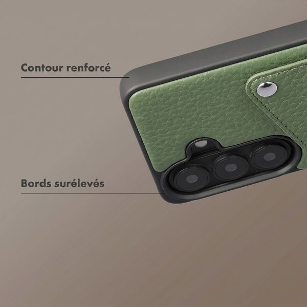Selencia Coque Riva avec porte-cartes Samsung Galaxy S26 Plus - Sage Green